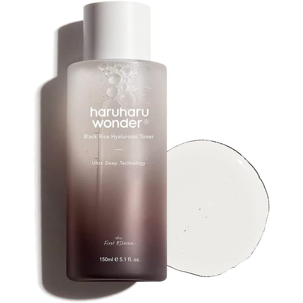 Haruharu Wonder Black Rice Hyaluronic Toner front view