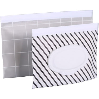 Voongor portable wet wipe pouch front view