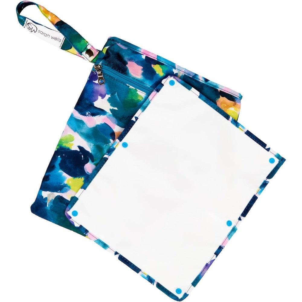 Sarah Wells Pumparoo wet dry breast pump bag front view in Aquarelle watercolor pattern