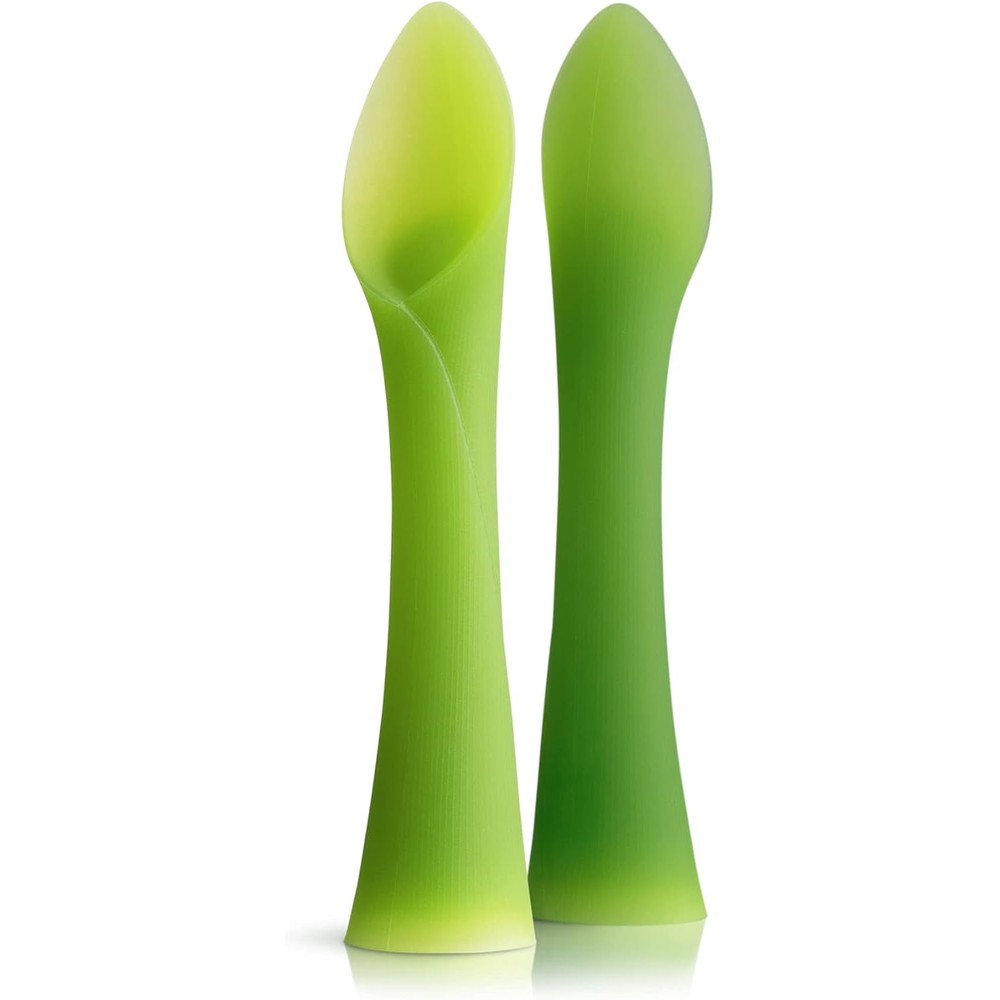 Olababy silicone soft tip training spoon front view showing leaf shaped tip