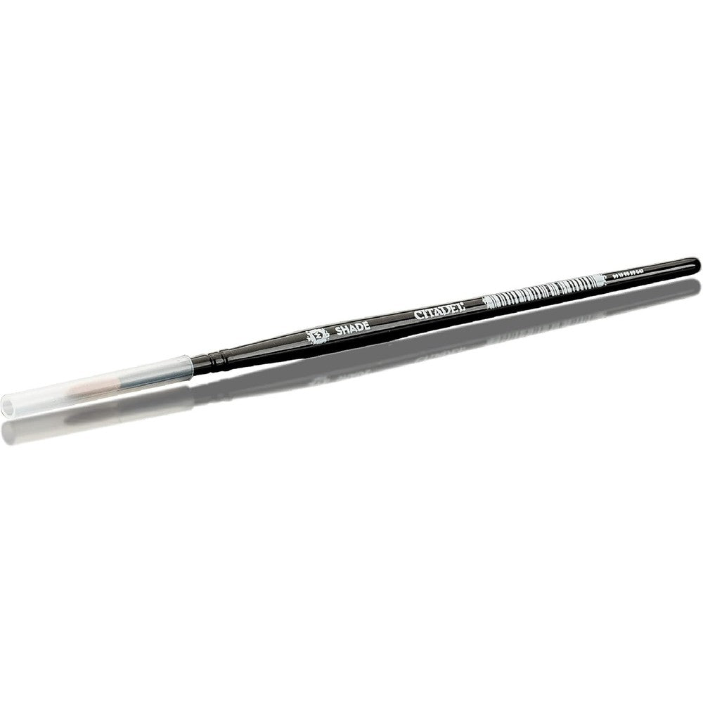 Games Workshop Citadel Medium Shade Brush front view for professional miniature hobby painting.