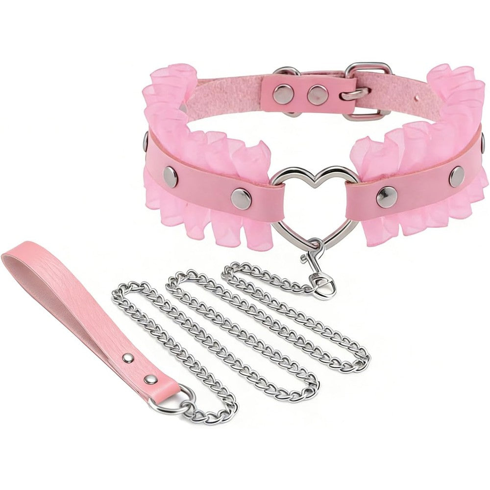 Aufordebatis heart collar and leash set in pink front view