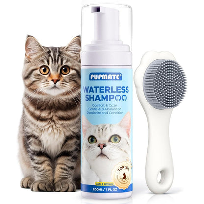 PUPMATE Cat Waterless Shampoo front view showcasing the integrated silicone grooming brush cap.
