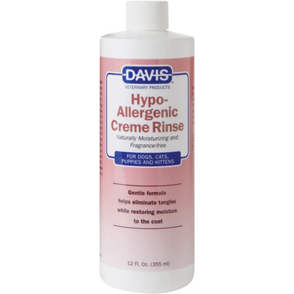Davis Manufacturing Hypoallergenic Pet CrÃ¨me Rinse front view bottle for sensitive pet grooming.
