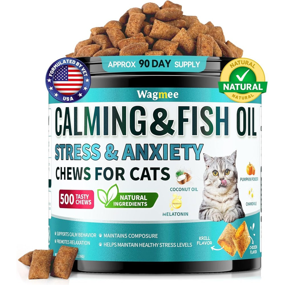 Wagmee Cat Calming Treats front view bottle of five hundred crunchy and creamy felines anxiety relief chews