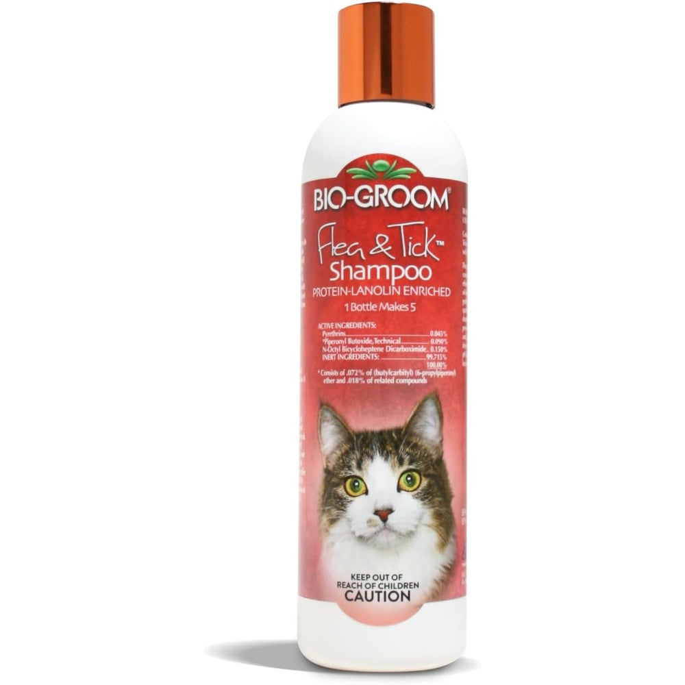 Bio-Groom Flea and Tick Conditioning Shampoo front view bottle for dog and cat pest control