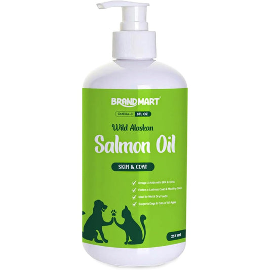 Heapets Wild Alaskan Salmon Oil bottle front view with pump dispenser for dogs and cats.