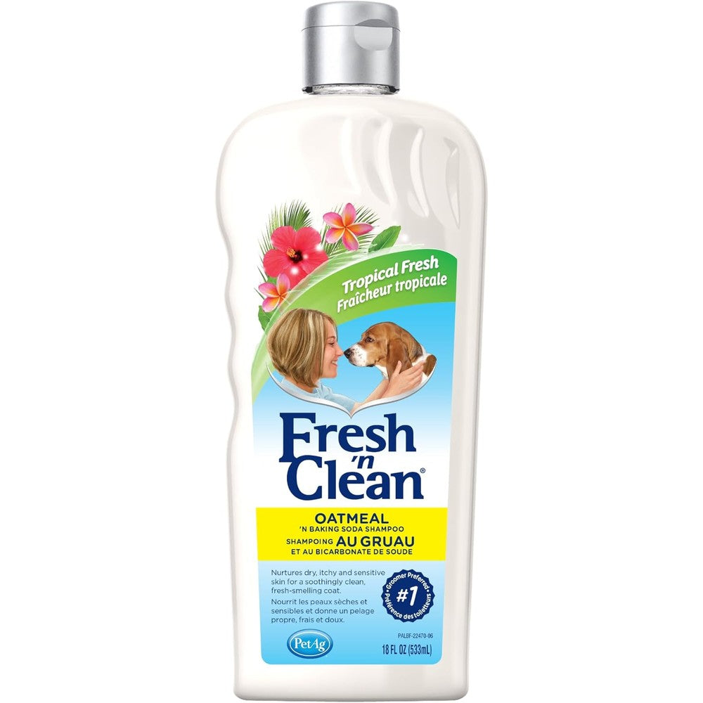 PetAg Fresh 'n Clean oatmeal baking soda dog shampoo front view bottle