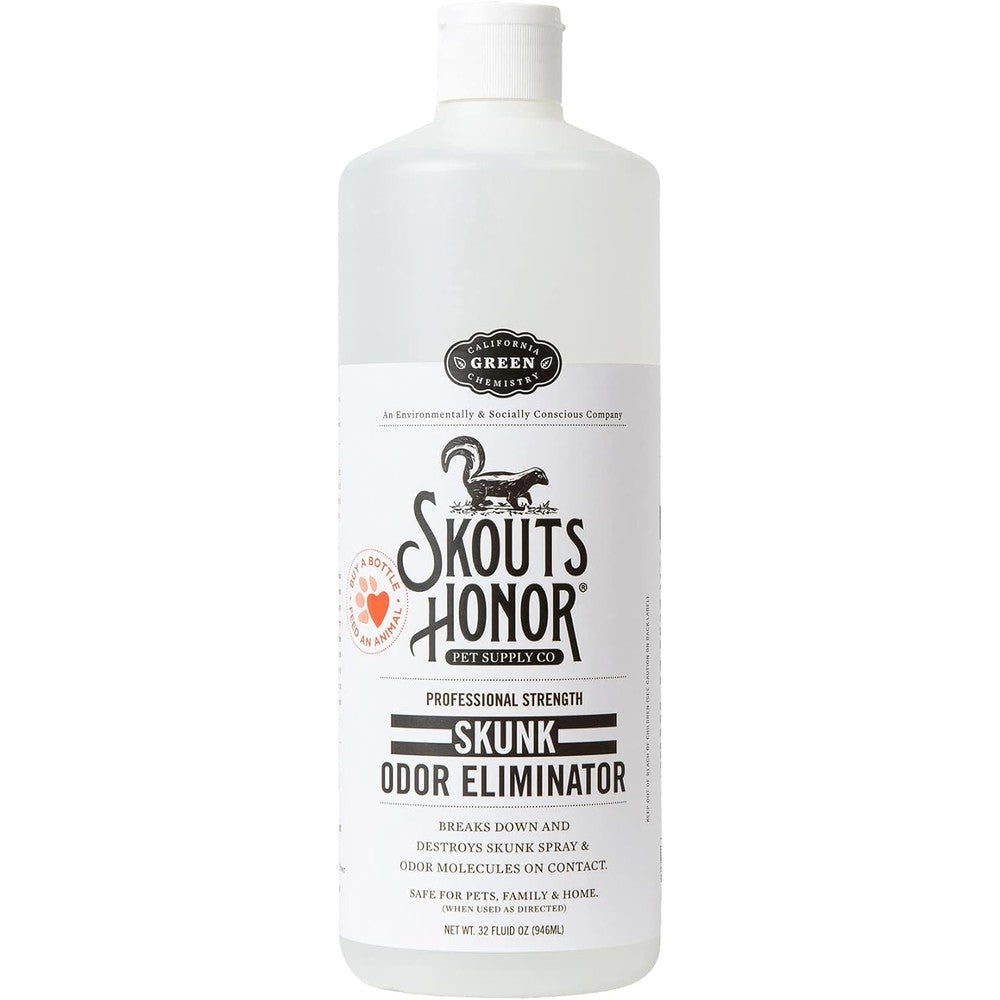 Skout's Honor Skunk Odor Eliminator for Pets Indoor and Outdoor Surfaces Professional Strength Plant Based Spray 32 Ounce