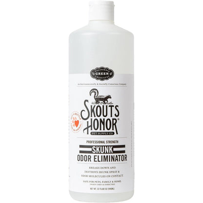 Skout's Honor Skunk Odor Eliminator for Pets Indoor and Outdoor Surfaces Professional Strength Plant Based Spray 32 Ounce