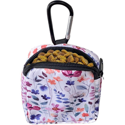 TIHGJHY Dog Treat Pouch And Pet Training Snack Dispenser Portable Food Bag For Outdoor Traveling White Flower Pattern One Size