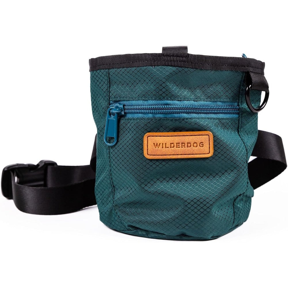 Wilderdog Dog Training Treat Pouch With Magnetic And Zipper Closure Carabiner Attached And Adjustable Waist Strap Green 0.8 Liter Capacity