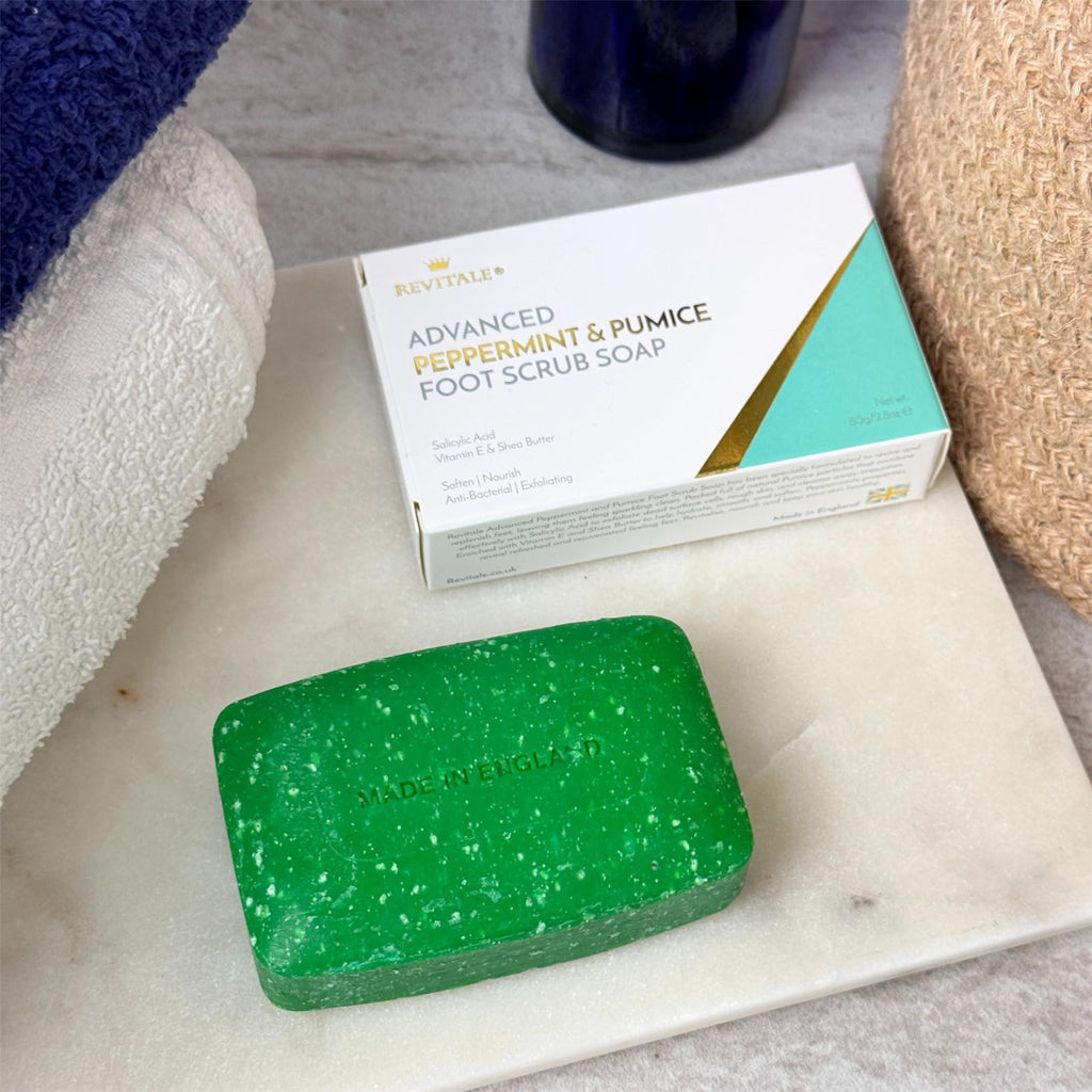 Back label details and ingredients of Revitale foot scrub bar